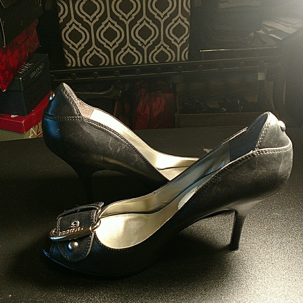 Peep Toe Pumps